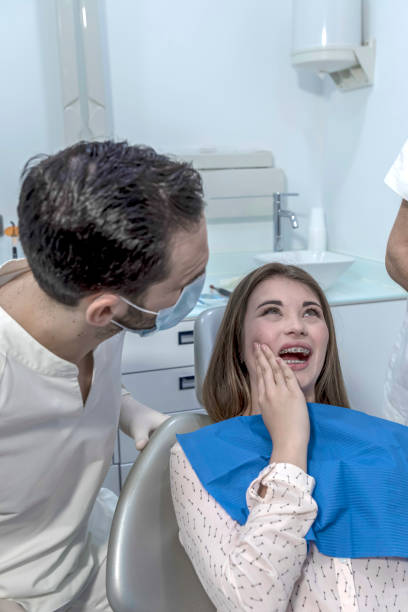 Best Emergency Orthodontic Services in Woodburn, IN